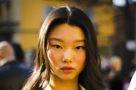 夫妻双方都是双眼皮，为什么女儿却是单眼皮？图片