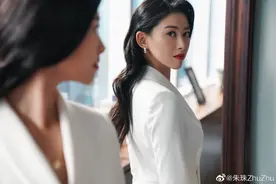 “全球最美面孔”女神37岁终于把自己嫁了，是最美的爱情的样子图片