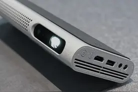 装在口袋里的便携款投影仪，坚果M7好用吗？图片