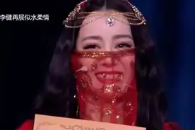 晚会直播尴尬事件，应采儿强吻老公化尴尬，张杰离开湖南台图片