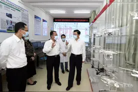 庄悦群到广东石油化工学院及茂名绿色化工研究院调研：以科技创新赋能产业转型升级图片