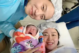 港姐叶翠翠产后发胖，晒最新素颜照宣布减肥，与富商丈夫四年抱三图片