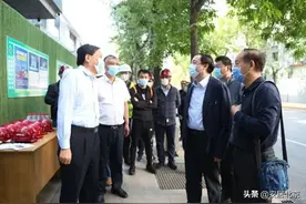 北京市住房城乡建设委党组书记、主任王飞同志“四不两直”带队检查在建工地疫情防控和“两会”服务保障工作图片