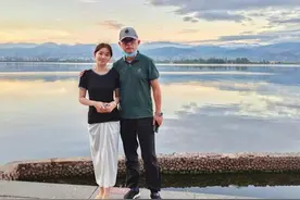 郭麒麟女友有着落了，郭德纲曾喊孟非“亲家”，23岁的她颜值真高图片