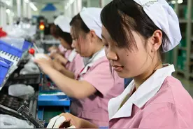 为什么工厂天天招人还是缺人？来看看我们所不知道的一面吧图片
