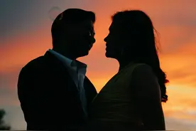 那个并不在乎你的人，赶紧丢了吧图片