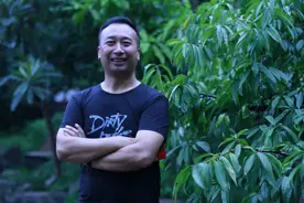 少年中国｜音乐老师出身的他，如何打造出全国校园足球示范校？图片
