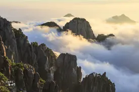 中国有许多名山大川，除了三山五岳，这6座山一生必去图片