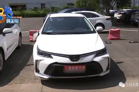 销售帮忙加油撞坏新车 4S店为何当场“变脸”？图片