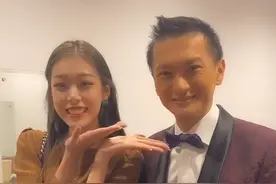 53岁陈锦鸿近照曝光，瘦到脱相认不出，曾被誉为TVB刘德华图片