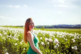 越自律的女人，活得越幸福图片