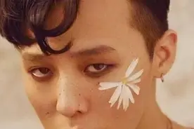 权志龙与YG再次签约，五人小队变四人，G-dragon 状态不佳图片