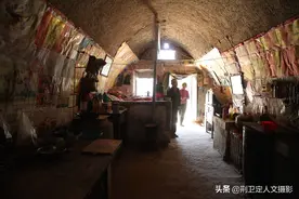 山西农民建立家庭奖学金制度，孙子拿回百张奖状贴满墙，啥情况图片