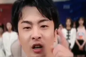 辛巴训斥女主播再现“霸气”瞬间，看似职场霸凌，其实是在玩套路图片