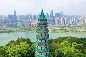 南宁有座建于明朝的古塔，建设原因众说纷纭，经考证为广西第一塔图片