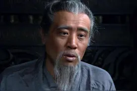 刘备明知道阿斗愚蠢如猪，为何还把皇位传给他？40年后发现真高明图片