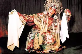 梅兰芳娶二房那晚：先去大房再去二房，"三人行"的婚姻可谓佳话图片