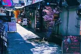 和“阿姨”恋爱，是一种怎样的体验？这3个男人吐露了心声图片