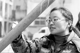北大女硕士拒绝高薪干2000一月油漆工，十年过去依然不后悔，为何图片