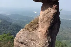 一亿万年等待一一丹霞望郎归图片