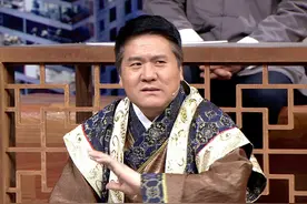 战士冲锋陷阵是为虚荣？北大博士王福重口出狂言，网友：赚美金的图片