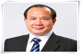 他出身中医世家，让一款中药洗发水风靡全国，创造近200亿市值图片