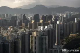 香港住宅价格发生大幅下跌，一些房主无力支付房屋贷款！图片