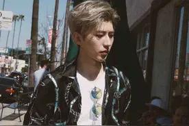 《青春有你》第二季导师蔡徐坤高清照，网友：98年的年轻人真赞图片