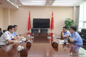 河南省洛阳市公安局党委委员、副局长盛草飞到汝阳县公安局督导检查图片