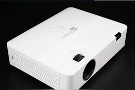 看片办公All IN 1宝视来VF6-W智能投影机评测图片