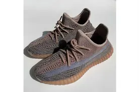 全新 Yeezy 350 V2 即将发售图片