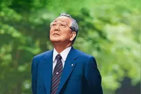 稻盛和夫告诫年轻人：从平凡到卓越，需要具备这3点品质图片
