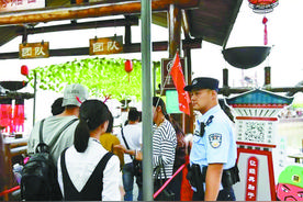 【我在岗位上】江苏无锡影视基地：日均两万步，用双脚踏遍每个角落图片
