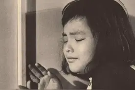 童星纪宝如：被亲妈出卖，沦为赚钱工具，她真的不配得到爱？图片