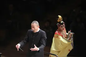 钢琴与青衣的灵魂对话，你不知道的《霸王别姬》交响诗改编版本图片