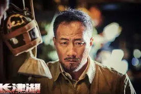 《长津湖》吴京胡军和段奕宏，太像《士兵突击》史今伍六一和袁朗图片