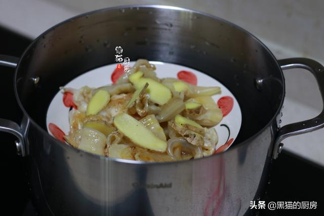 咳嗽能喝花胶鸡汤吗 2026年咳嗽能喝花胶鸡汤吗大人