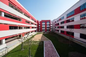 上海市小学前10强：世界外国语小学排第一，徐汇区逸夫小学亦上榜图片