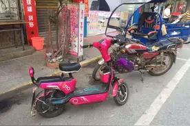 为哄女友开心，三水一男子傻痴痴竟“为爱”做这事！图片