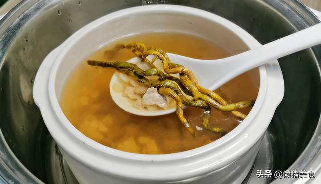 石斛花旗参麦冬花胶炖瘦肉汤 2026年石斛花旗参麦冬羊肚菌花胶汤 石斛花旗参麦冬花胶炖瘦肉汤 2026年石斛花旗参麦冬羊肚菌花胶汤