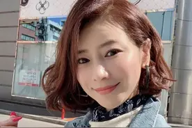 日本53岁“童颜魔女”水谷雅子，面容维持超好，保养秘籍受追捧图片