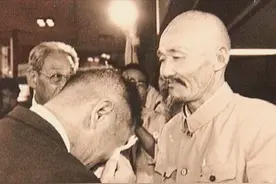 连长耿谆：被俘到日本，率众在当地抗日，九死一生回国，活到97岁图片