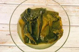 海带上的“白霜”你都洗干净了？难得的天然良药呀图片