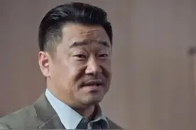 《突围》：“浪子回头”的钱荣成，告密齐本安，竟成了催命符图片