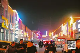 完全想不到！焦作这个村晚上真“火”色，帅哥、靓女一大堆图片
