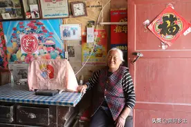 75岁老人跟团300元游北京4天，10元钱买1件东西却留下1个遗憾 图片
