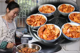 湖北有名的蒸猪蹄，农村妹子手把手教你做，操作简单一看就会视频封面