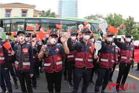 哥哥，我来接你回家！图片