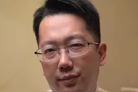如何判断孩子是不是对眼？视频封面