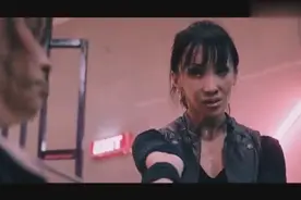 漂亮女警VS黑帮大姐，柬埔寨女子格斗冠军出演，看柬埔寨传统武术视频封面